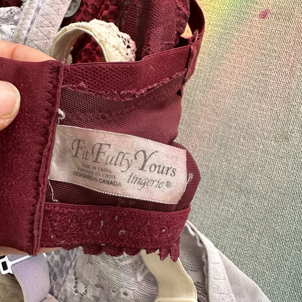 Lot of Three 34G FIT FULLY YOURS bras - Picture 5 of 14
